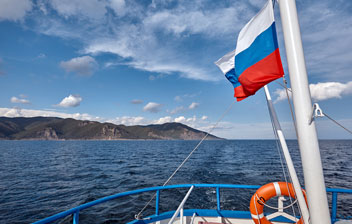 Аренда катера и теплохода на Байкале